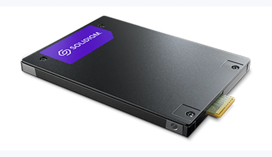 Solidigm D7-P5520 Data Center NVMe SSD